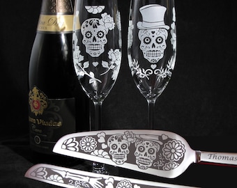 Day of the Dead Wedding Cake Server & Champagne Flute Set Sugar Skull Wedding Decor, Table Settings