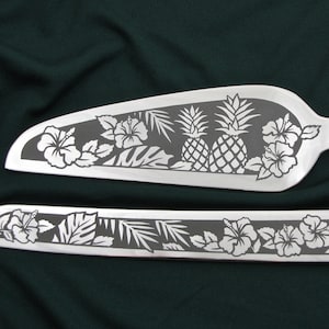 Pineapple Wedding Cake Server and Knife Set with Hibiscus, Wedding Decor for Hawaiian or Tropical Wedding