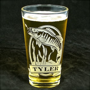 1 Personalized Bass Beer Glass, Fish Pint Glass