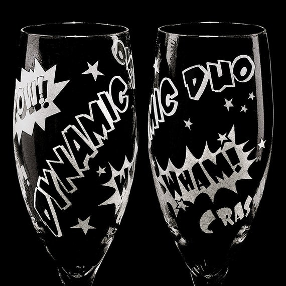 2 Personalized Comic Book Wedding Champagne Flutes Gift for Couple