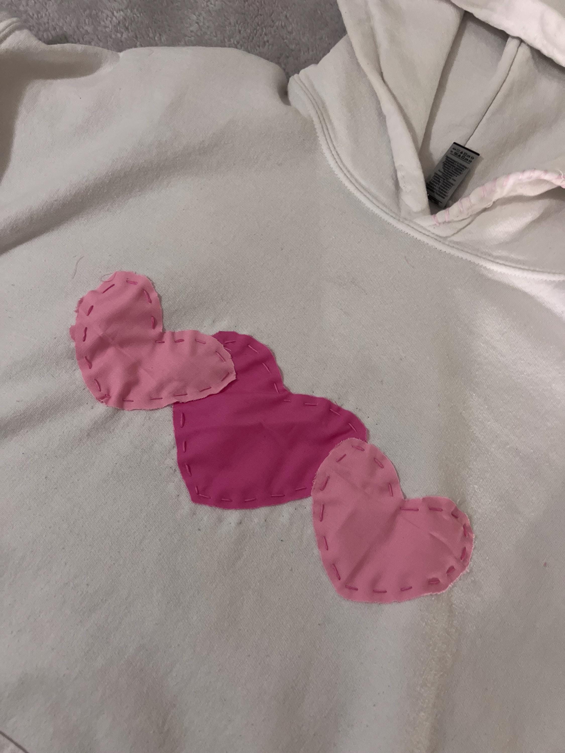 *p(R)ojectR® Heart P Hoodie Unisex Broken Heart Hoodie