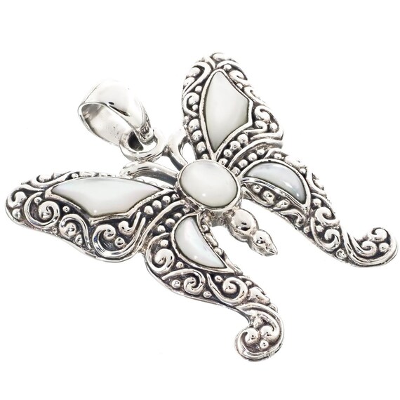 Sterling Silver White Shell Butterfly Pendant Sterling Silver White Shell Butterfly Pendant
