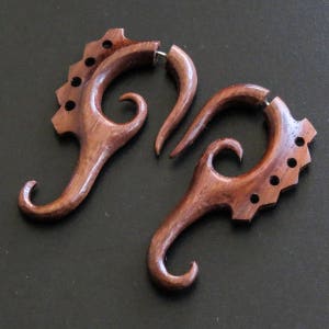 2 1/16&quot; Fake Gauge Natural Wood Handcarved Post Earrings