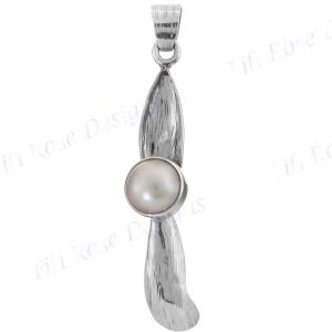 2 13/16&quot; White Mabe Pearl 925 Sterling Silver Pendant