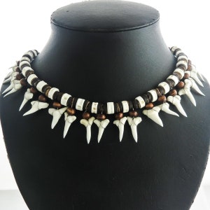 Awesome Unisex 21pc Mako Shark Tooth Surfer Bone Brown Heishi Beads Necklace