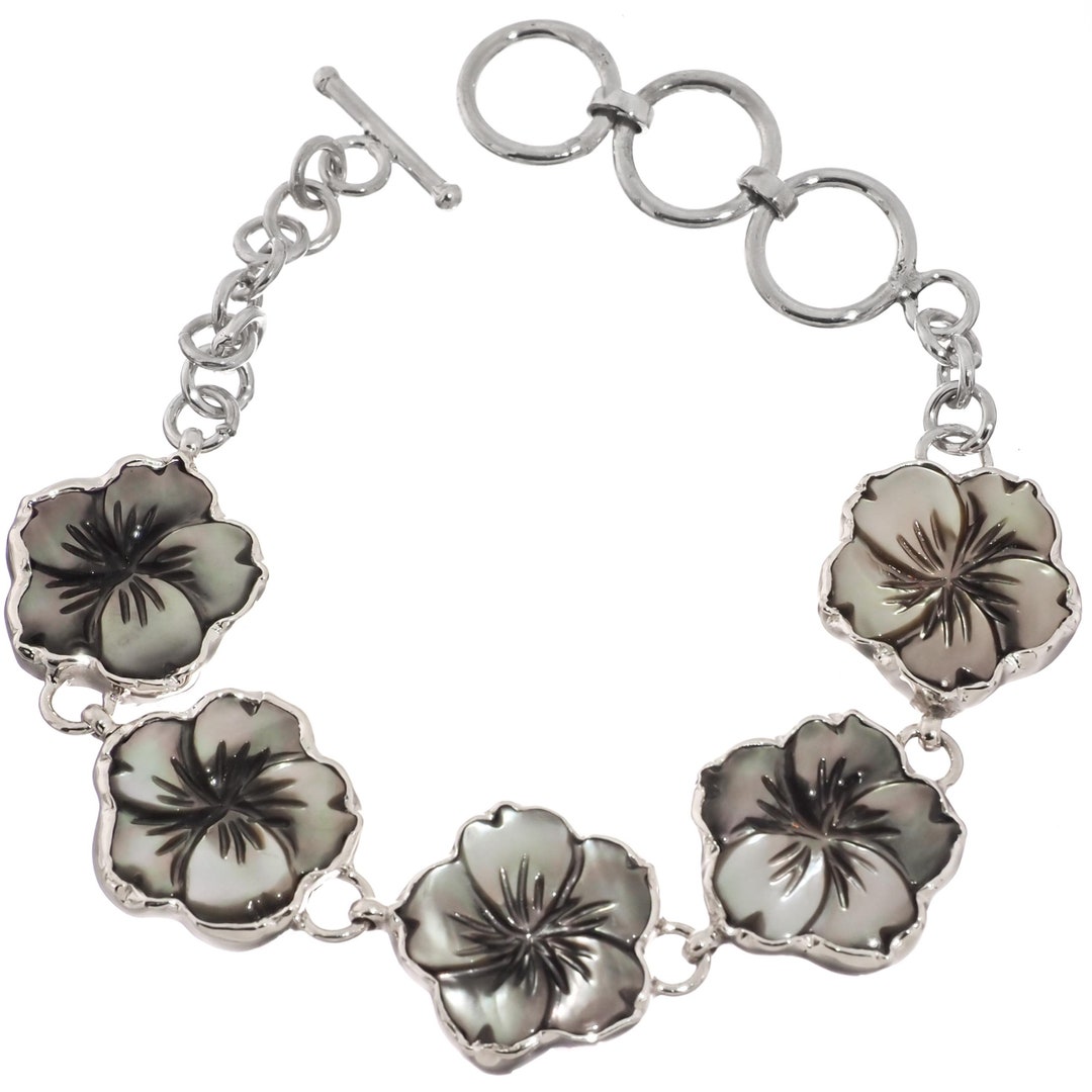 MOTHER Bracelet ブラック Strong As A Mother Bracelet
