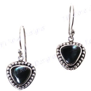 1/2&quot; Black Mother Of Pearl Shell 925 Sterling Silver Earrings