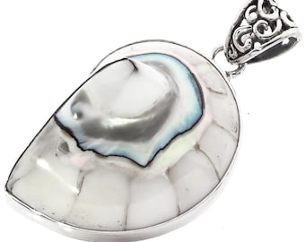 Colgante de plata de ley 925 con forma de concha de nautilus blanca, 1 3/4"