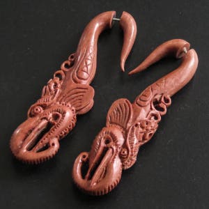 2 3/8&quot; Fake Gauge Natural Wood Handcarved Post Earrings