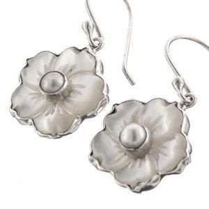925 Sterling Silver White Mother Of Pearl Shell Flower Pearl Earrings, 7/8&quot;