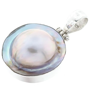 Pendentif fait main en argent sterling 925 avec perle Mabe en coquillages, 1 3/8"
