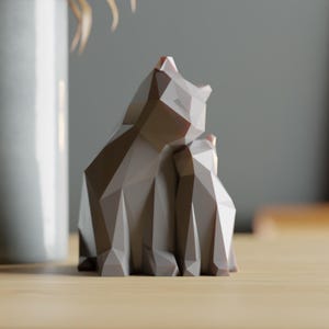 Cuddling Cats Statue – Grey Cats Décor – Modern Low Poly Animal Sculpture – PLA Eco-Friendly Gift – Minimalist Cute Desk or Shelf Art