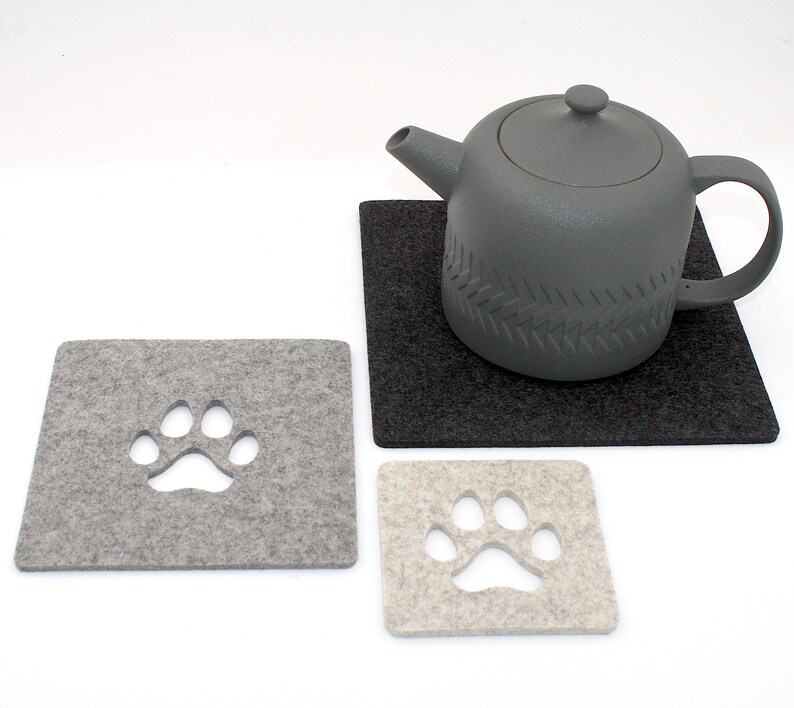 Paw Print Square Hot Pad Set 5mm Thick Wool Felt image 1