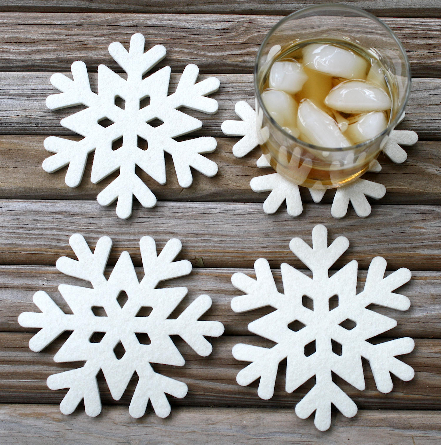 Christmas Ornaments Cloth Beverage Napkins White Snowflakes Cocktail Coasters 5 Inch Set of 5