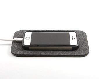 4 inch x 7 inch Smartphone Mat 5mm Thick Smart Phone Cell Phone Landing Pad Crafted in 100% Merino Wool Felt