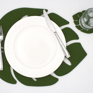 5mm Thick Monstera Leaf Merino Wool Felt Placemat Set, Palm Leaf Decor
