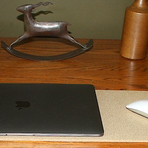 8 1/2&quot; x 20&quot; 5mm Thick Laptop Landing Pad