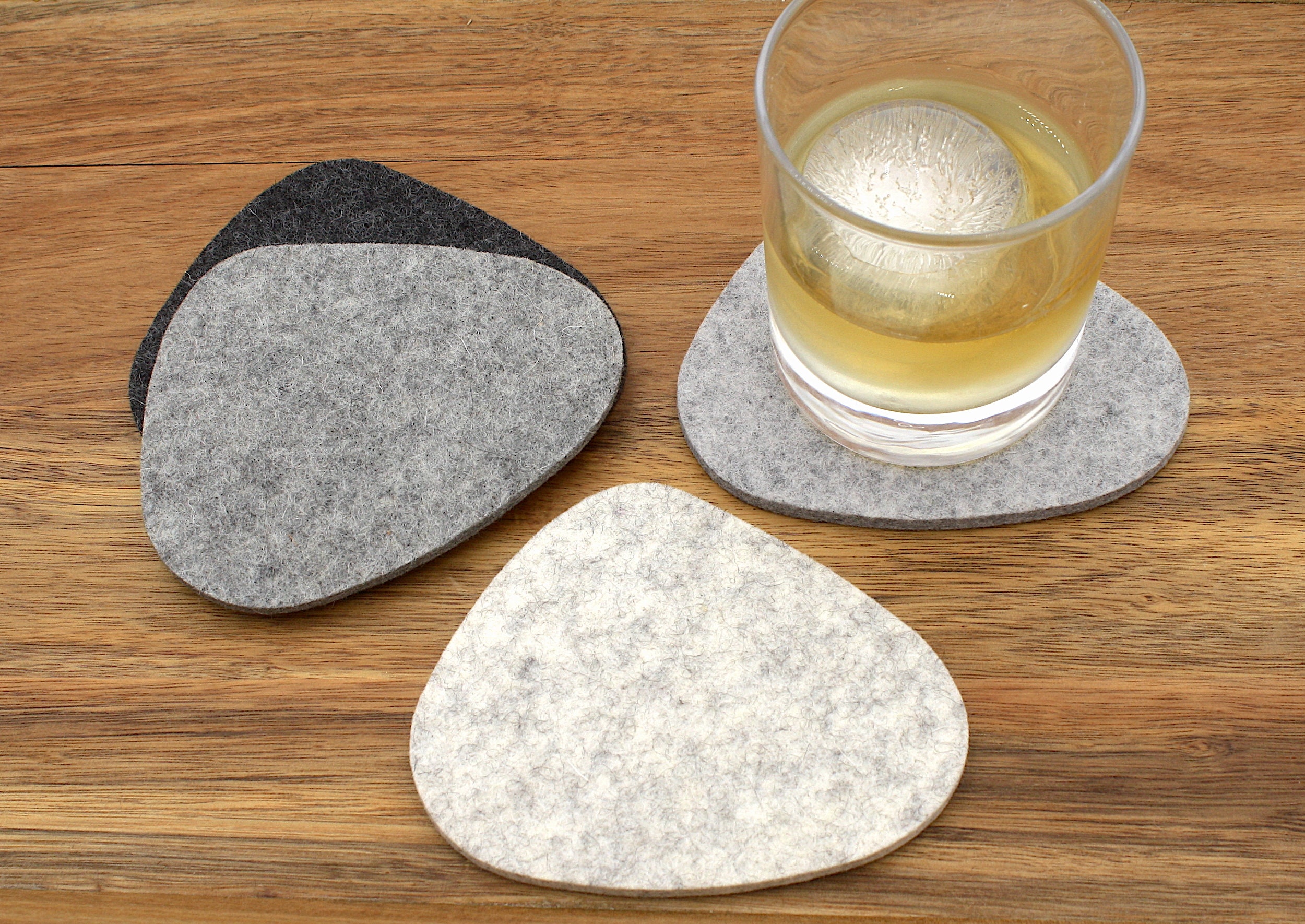 Deer Felt Fabric Drink Coaster Set With Wood Holder Absorbent Heat