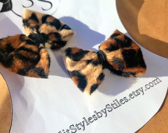 Feline Flair: Cheetah Print Pigtail Clips | Set of 2 Piggies | Clip-In Bows | Hair Accessories