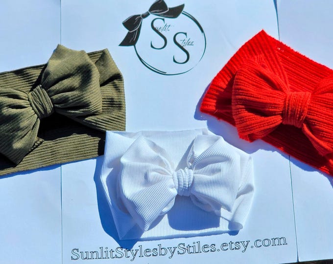 Christmas Bows: Set of 3 | Ribbed Knit Headbands | Red, White & Green | Toddler Headwraps | Hair Accessories | Holiday Outfit