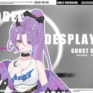 Könnte beinhalten: Eine digitale Illustration eines Anime-Charakters mit lila Haaren, der ein weißes Tanktop und eine lila Jacke trägt. Der Charakter hat ein Halbmond-Tattoo auf der Schulter. Der Hintergrund ist grau mit weißem Text, der "MODEL DESPLAY GHOST GIRL ATK:1200150 DEF:251100 MP:12000 THE GHOST CON THE ACTRESS WA ☆☆☆" lautet.