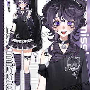 Könnte beinhalten: Anime-Illustration eines Charakters in Schwarz und Lila. Der Charakter trägt einen Hut, ein Halsband und gestreifte Overknee-Strümpfe. Ein Gitarrenkoffer ist im Hintergrund zu sehen. Das Bild enthält japanischen Text und das Wort "commission".