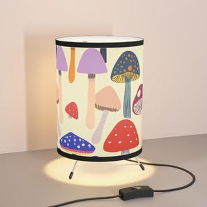 Mushroom Table Lamp Cute Lamp Mushroom Lamp Shade Retro Mushroom Decor Retro Reading Lamps Nature Lamp Art Deco Deco Lamp Mid Century Lamp