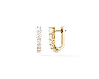 Pendientes de aro pequeños redondos de oro amarillo de 14 quilates con diamantes / Regalo para ella / Joyería fina para el día a día