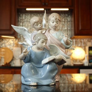 Retired Lladro Angelic Choir Figurine: Three Winged Angels, #5495 (With Box)