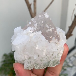 Natural Rare Quartz terminated crystals with Calcite Crystal From skardu Pakistan Calcite Cluster of crystals Chlorin Inclusion 181 Grams