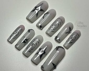 Y2K Silver Star Press On Nails: White Swirl Chrome Nail Art