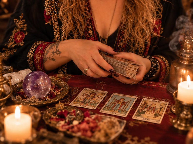 Same Hour 3 Fragen Tarot Legung: Schnelle, In-Tiefe Psychic Antworten auf Ihre Fragen! Personalisierte Einblicke Bild 7