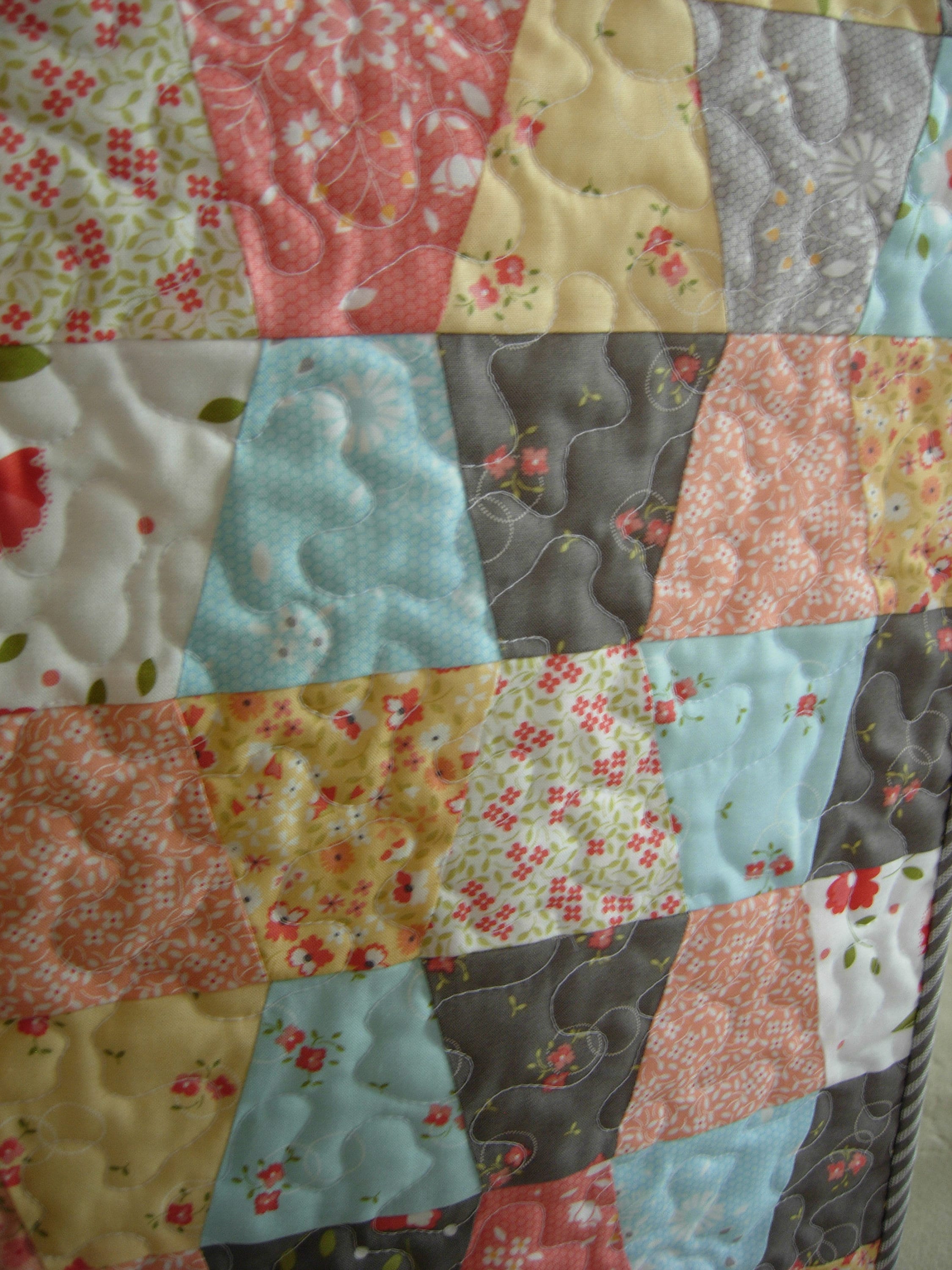 Thimble Table Runner Pattern Sugarcreek Thimbles Table Runner Spring or Summertable - Etsy
