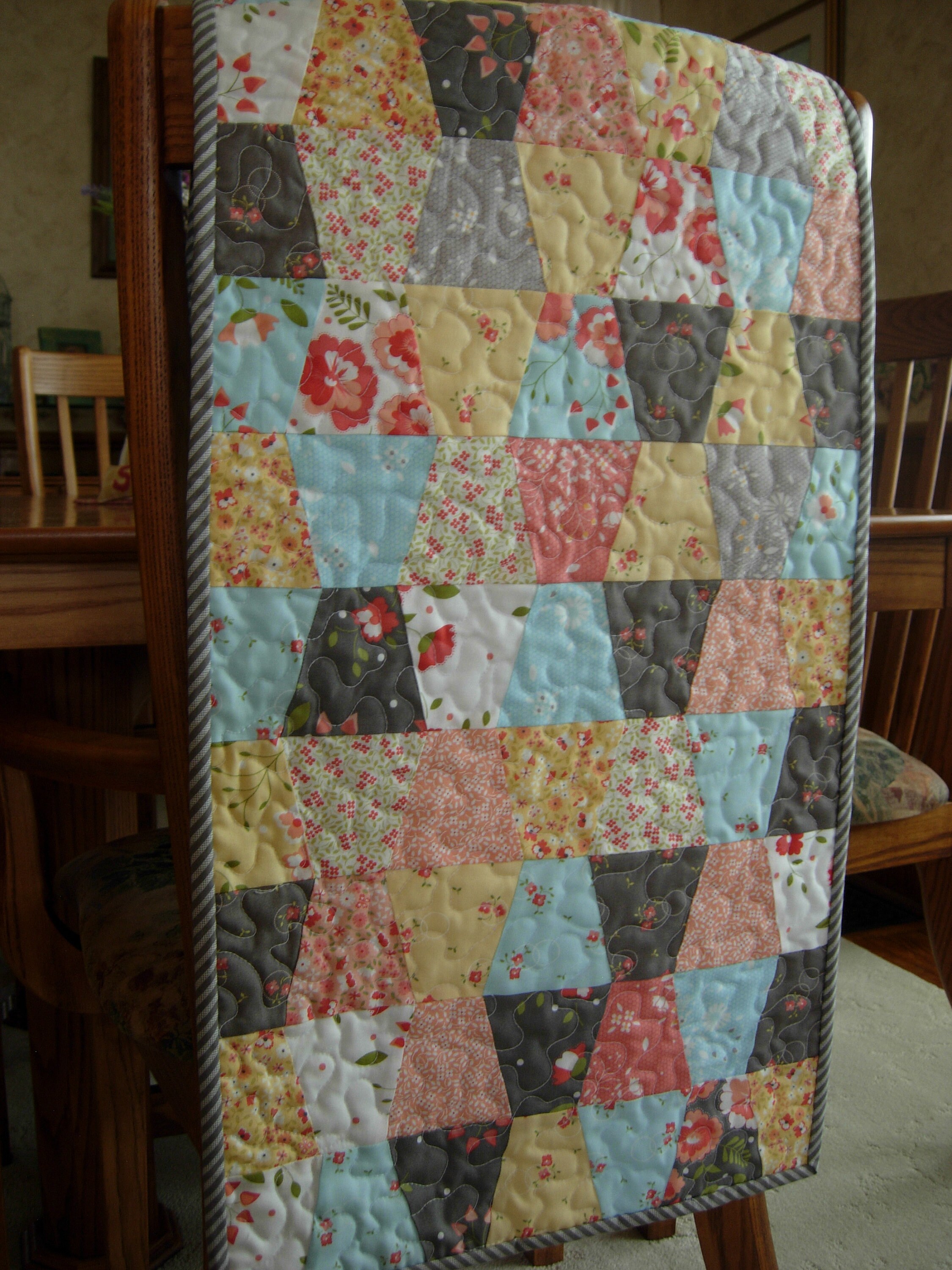 Thimble Table Runner Pattern Sugarcreek Thimbles Table Runner Spring or Summertable - Etsy