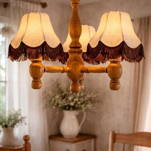 Scandinavian Pine Chandelier: Retro Wooden Ceiling Light with Fabric Shades