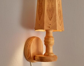 Massief houten wandlamp — Scandinavisch natuurlijk ontwerp, wandlamp, grenen, Zweden, jaren 1970