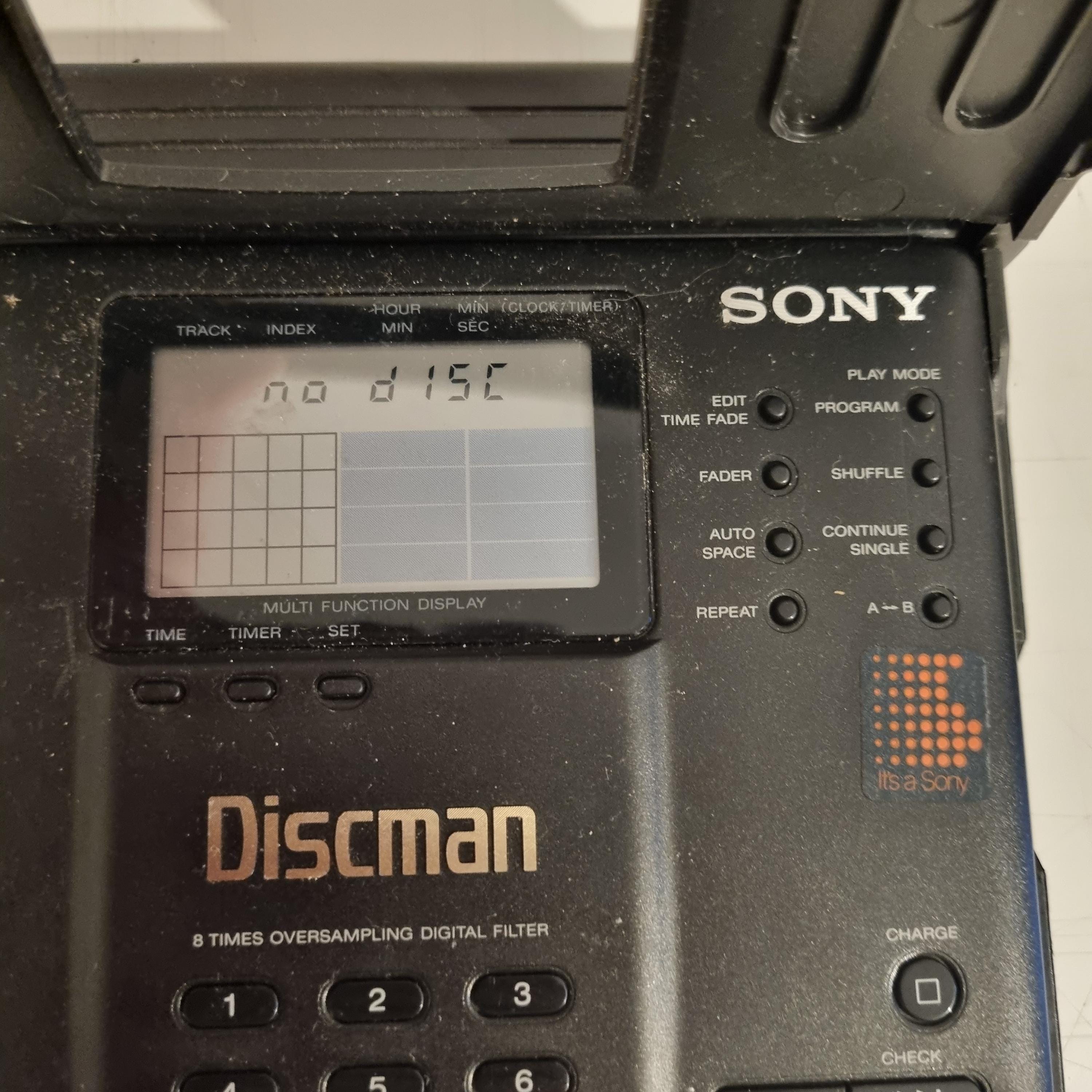 Vintage Sony Discman D-350 Portable CD Player (1990) - Rare