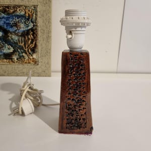 Brutalistischer Keramik-Lampenfuß – handgefertigte Keramikleuchte aus der Mitte des 20. Jahrhunderts, Vintage-Studio-Kunstdesign Bild 6