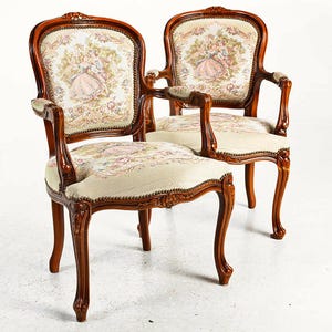 Vintage French Louis XV Armchair: Hand-Carved Floral Needlepoint
