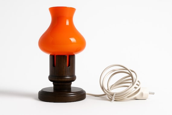 Vintage Markslöjd Boda Table Lamp – Designed by Erik Höglund, Pine Wood & Opal/Orange Cased Glass, Sweden, ca. 1970