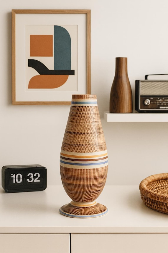 Retro Vase , Studio Pottery