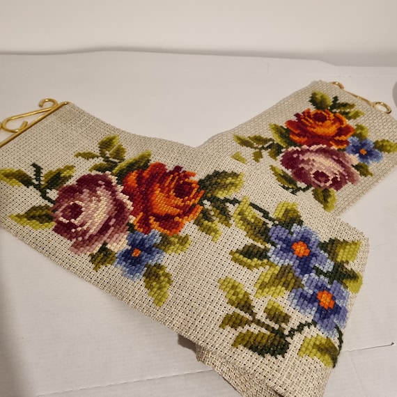 Vintage Scandinavian Embroidered Beautiful Floral Wall Hanging - 1960s 1970s Handmade Retro Home Decor , Retro Large Wall Decoration