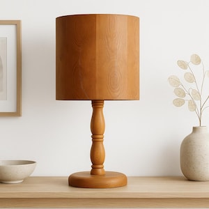 Wabi Sabi Wooden Lamp – Japandi Style Pine Lamp with Natural Cracks – Scandinavian Rustic Lighting for Zen Interiors