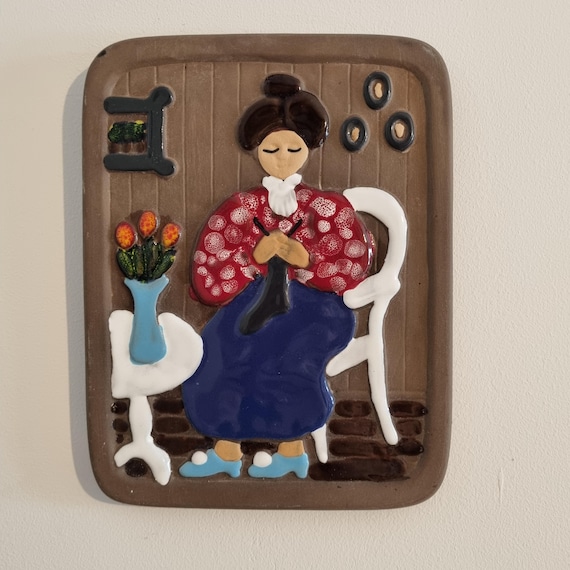 Swedish Vintage Wall Plaque Deco 327 "Lady" | Wall Decor | Helsingborg Pottery | Scandinavian Pottery, Retro Wall Plaque