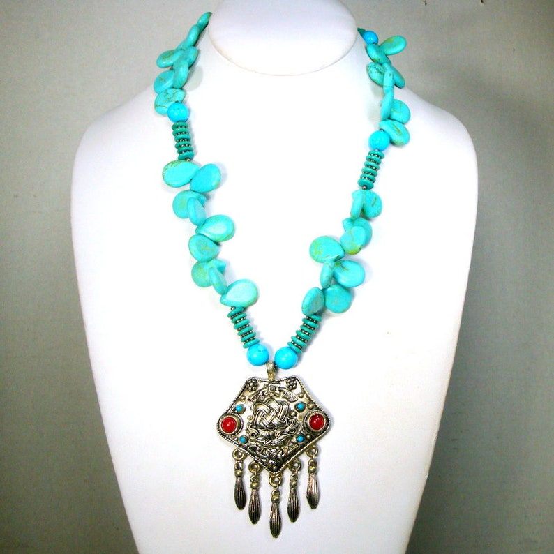 Recycled Ooak Vintage Magnesite Turquoise Stone Bead Necklace w Tribal Silvertone Pendant