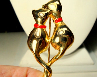 Vintage 2 Cat Pin, Gold Kitty Silhouettes with Tails Entwined Brooch, 1980s, Felines w Red Collars