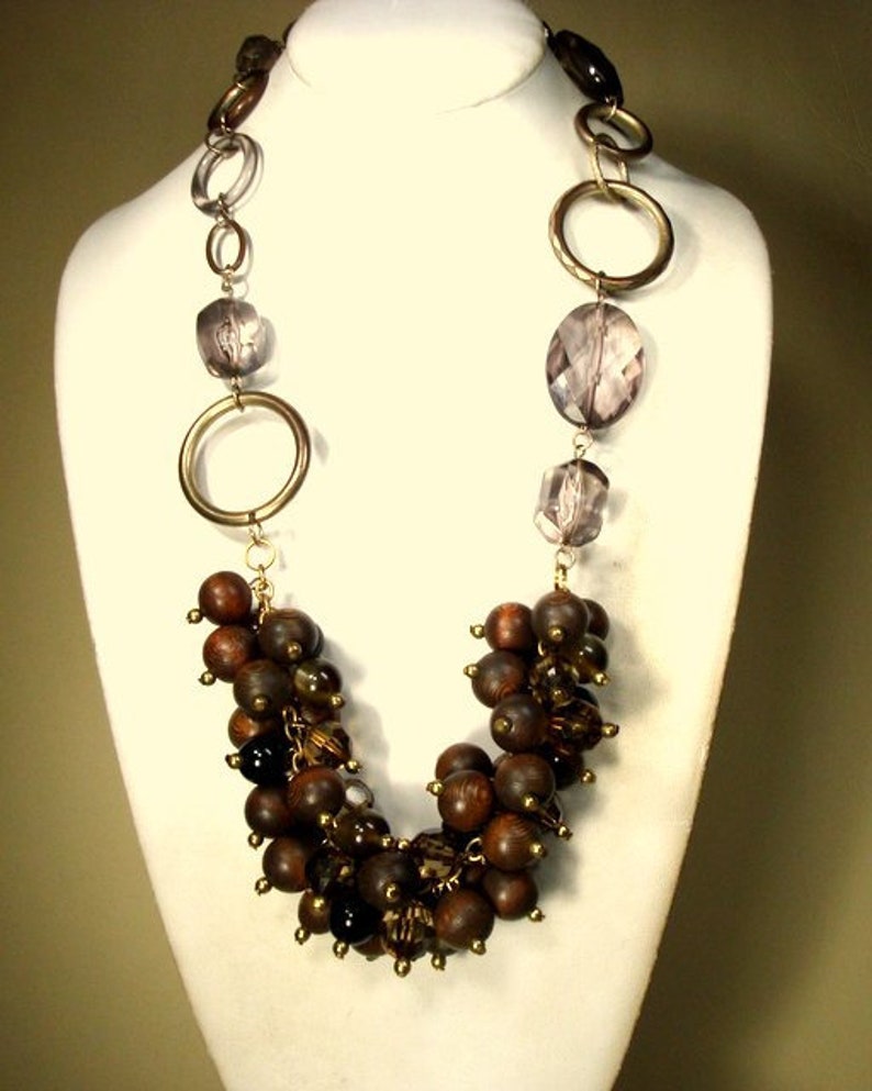 Recycled OOAK By Rachelle Starr Brown Wood Bead Cluster BIB Necklace On Brasstone Chain w Transparent Big Beads