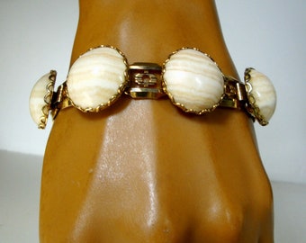 BRACELET, Striped Beige & White Round Stone Cabochons on Goldtone Links, 1970s, Connected Links w Bezel Set Stones