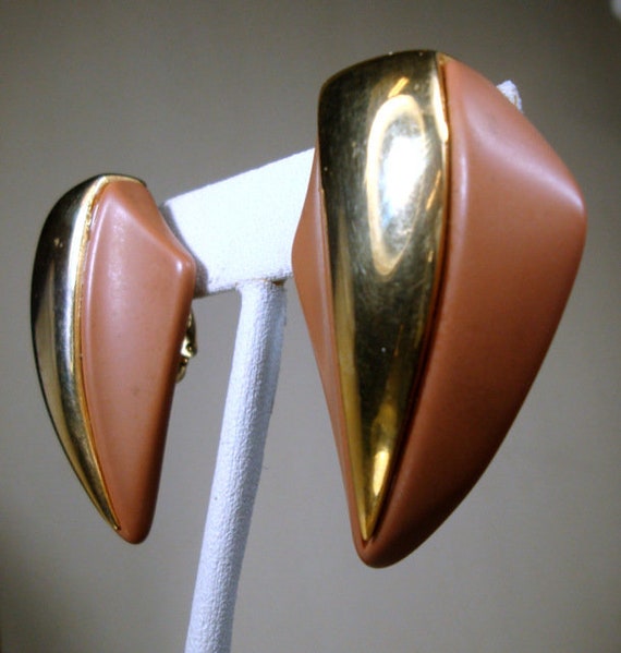 NAPIER Signed Art Moderne Earrings, Brownish Dust… - image 9