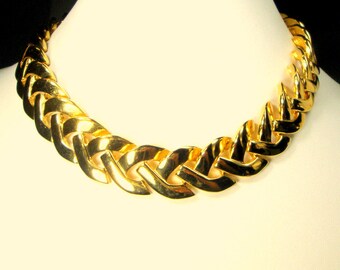 Gold Shiny Metal Link Bold But Classic Necklace, 1980s GLAM Goldtone Geometric Links, Adjustable w Hook and Chain Catch